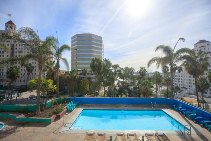 renaissance hotel best long beach hotels